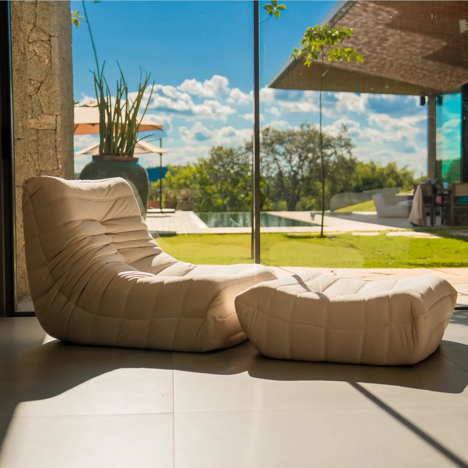 Poltrona Cozy - Bouclé Linho